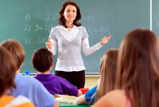 Sinf rahbarlari uchun oliy pedagogik ma’lumotga ega bo‘lish talabi bekor qilindi